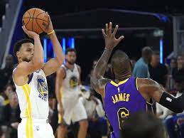 I Golden State Warriors hanno battuto i Los Angeles Clippers 124-107